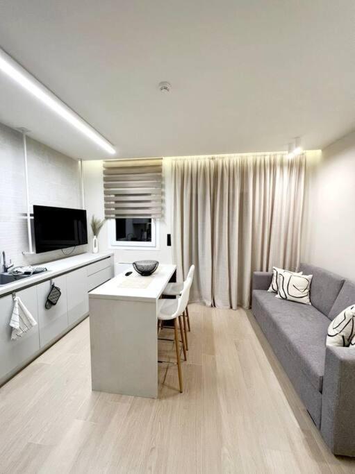8 Blocks Apartments 1B Alexandroupoli Exterior foto